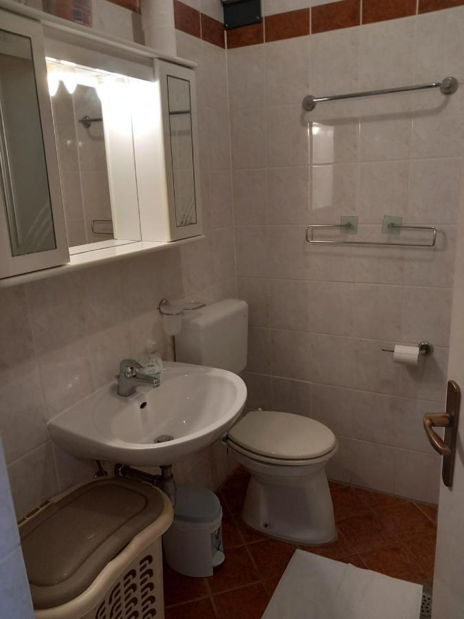Appartement Olivia à Poreč Extérieur photo